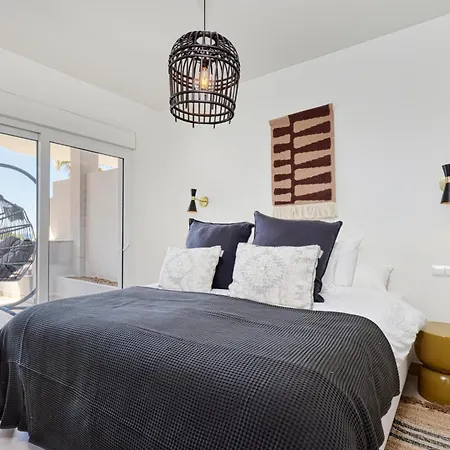 Renovated Douro - Balcony Right At The Sea Apartman Estepona