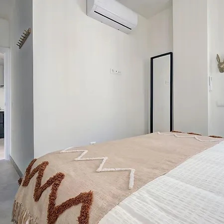 Apartman Renovated Douro - Balcony Right At The Sea Estepona