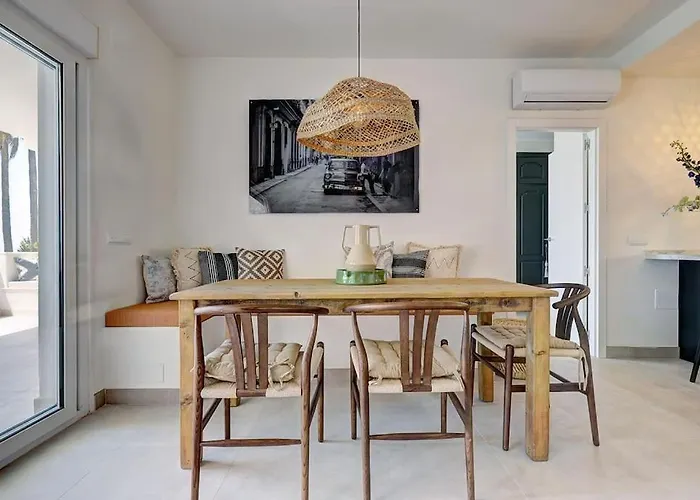 Renovated Douro - Balcony Right At The Sea * Estepona