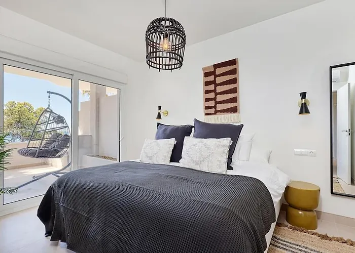 Renovated Douro - Balcony Right At The Sea Estepona