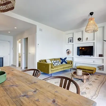 Renovated Douro - Balcony Right At The Sea *