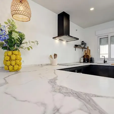 Appartement Renovated Douro - Balcony Right At The Sea Estepona